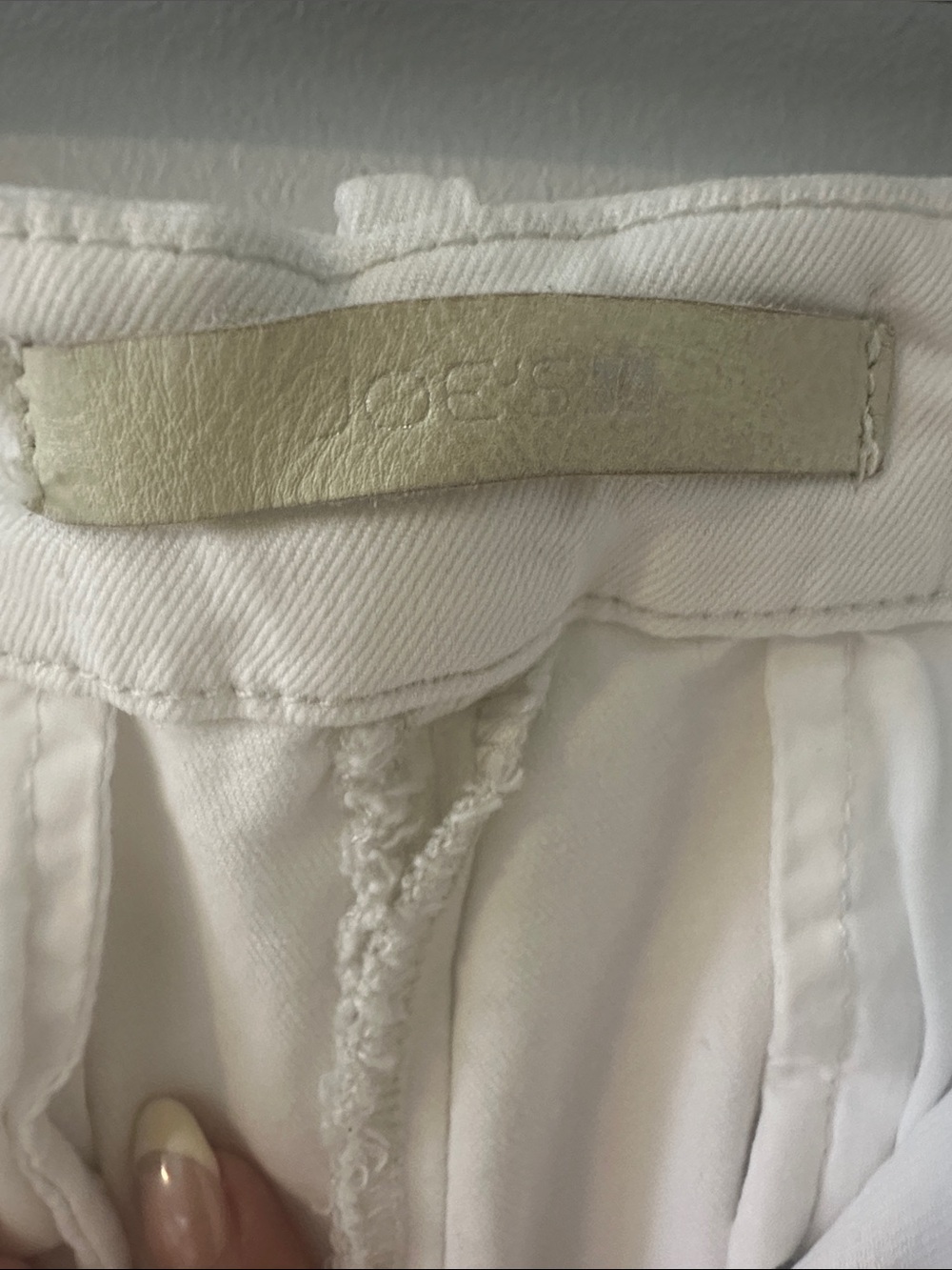 Joe's Jeans Cream High-Waist Tailored Shorts - Picture 4 of 5